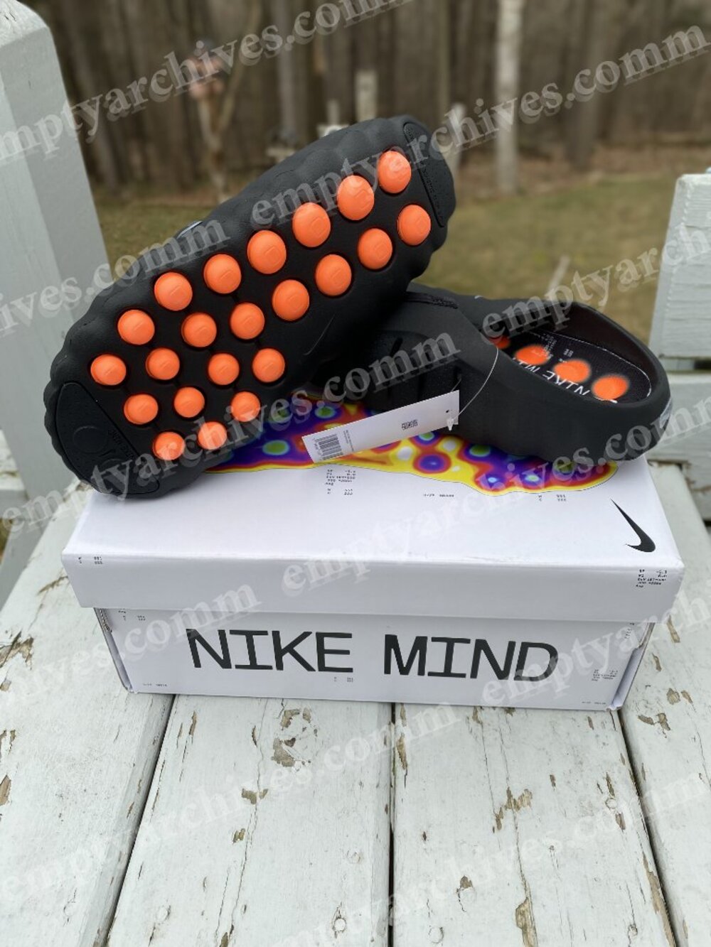 NIKE - Nike Mind Mule/Slides (Black/Orange) HQ4307-101